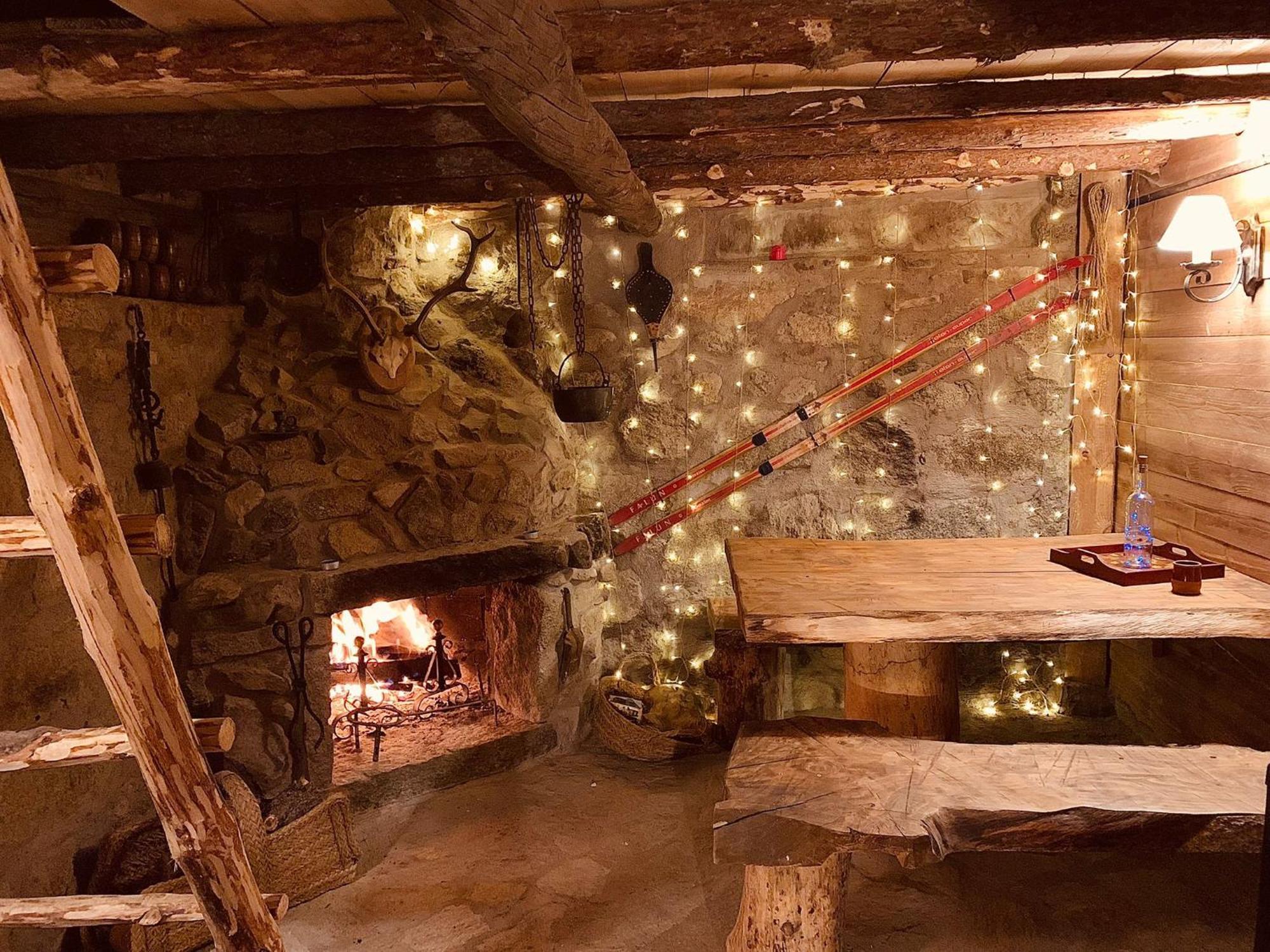 La Posada Серседиля Екстериор снимка